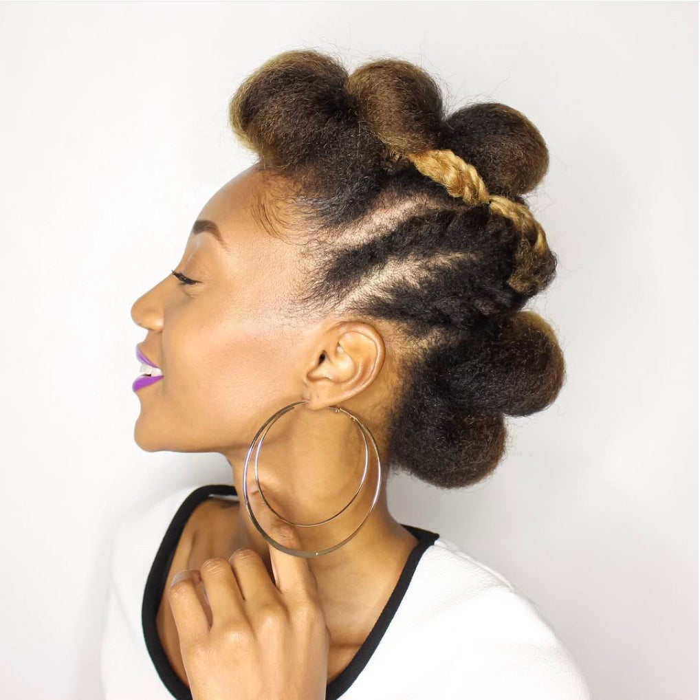 20 Stylish Ways to Wear Your Hair While Cooking Thanksgiving Dinner
